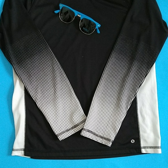 WOMEN'S OR BOYS TOP - Picture 3 of 5